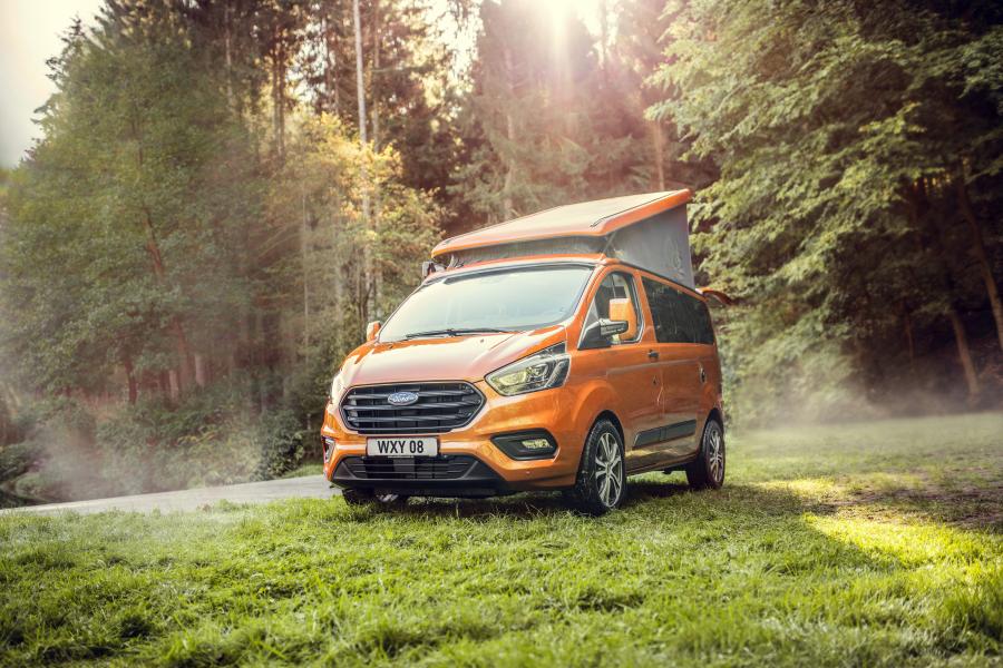 Westfalia Ford Transit Custom Nugget 2019 года  (фото 1 из 8)